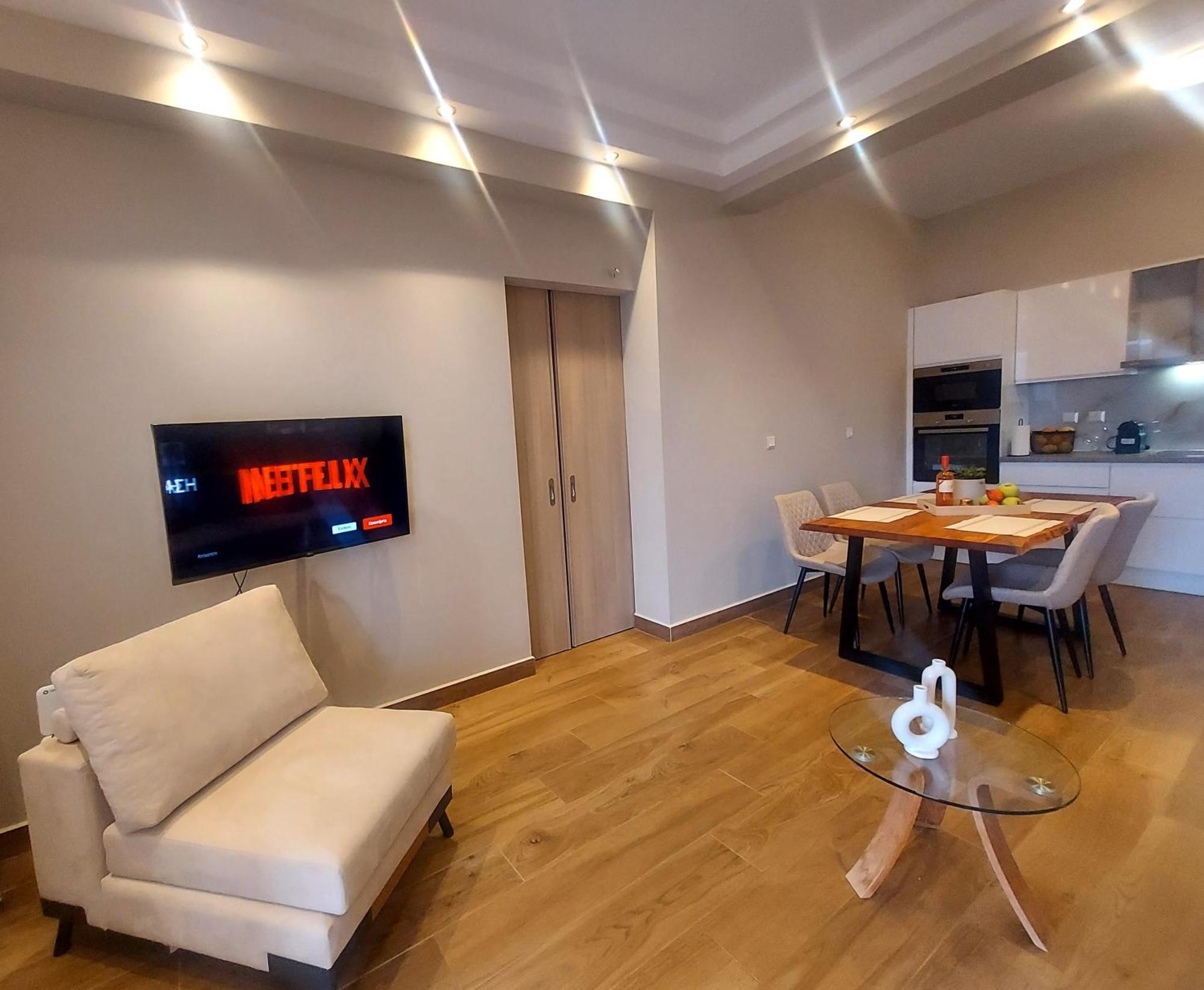 Adelinas' Apartment Argostolion Dış mekan fotoğraf