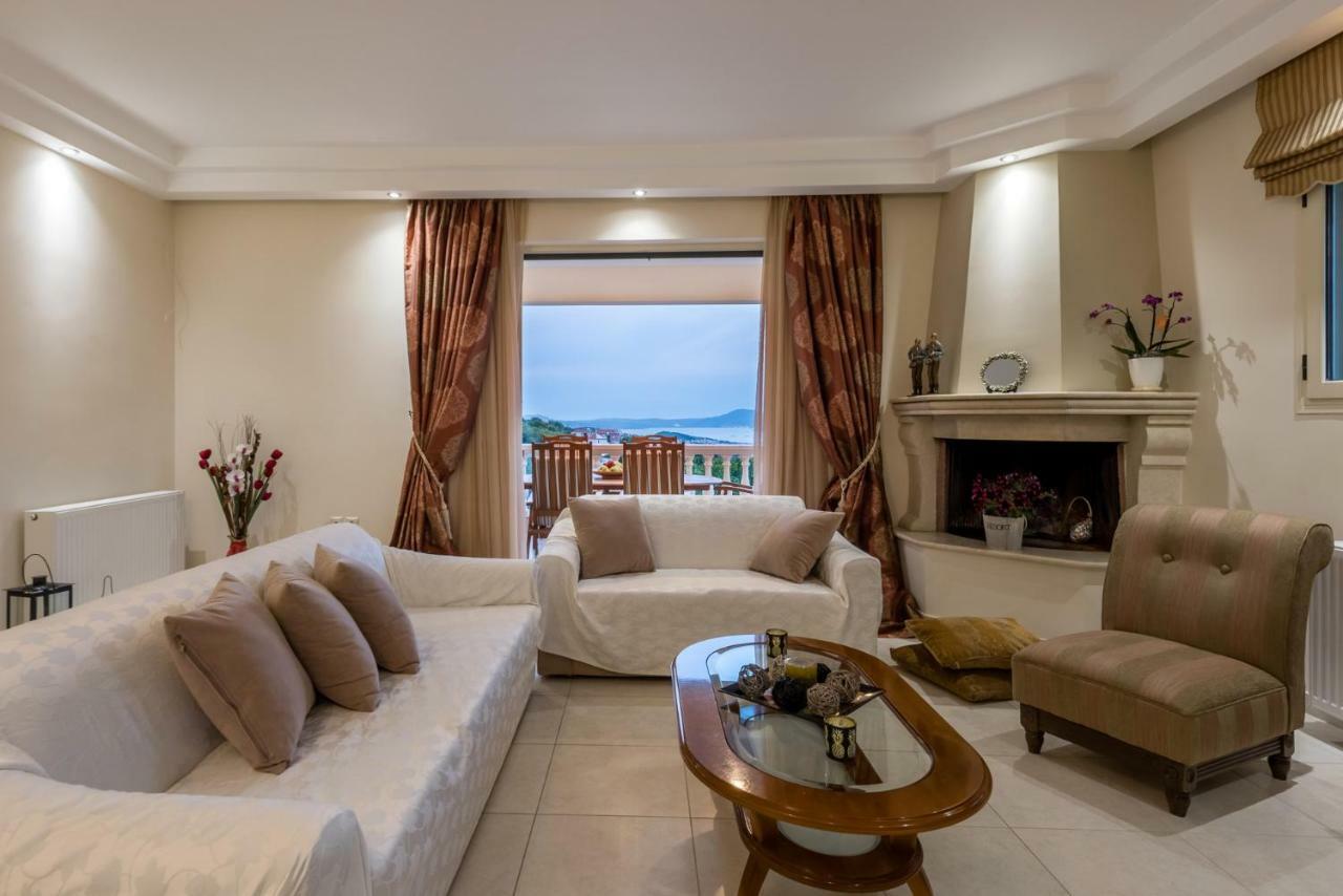 Adelinas' Apartment Argostolion Dış mekan fotoğraf