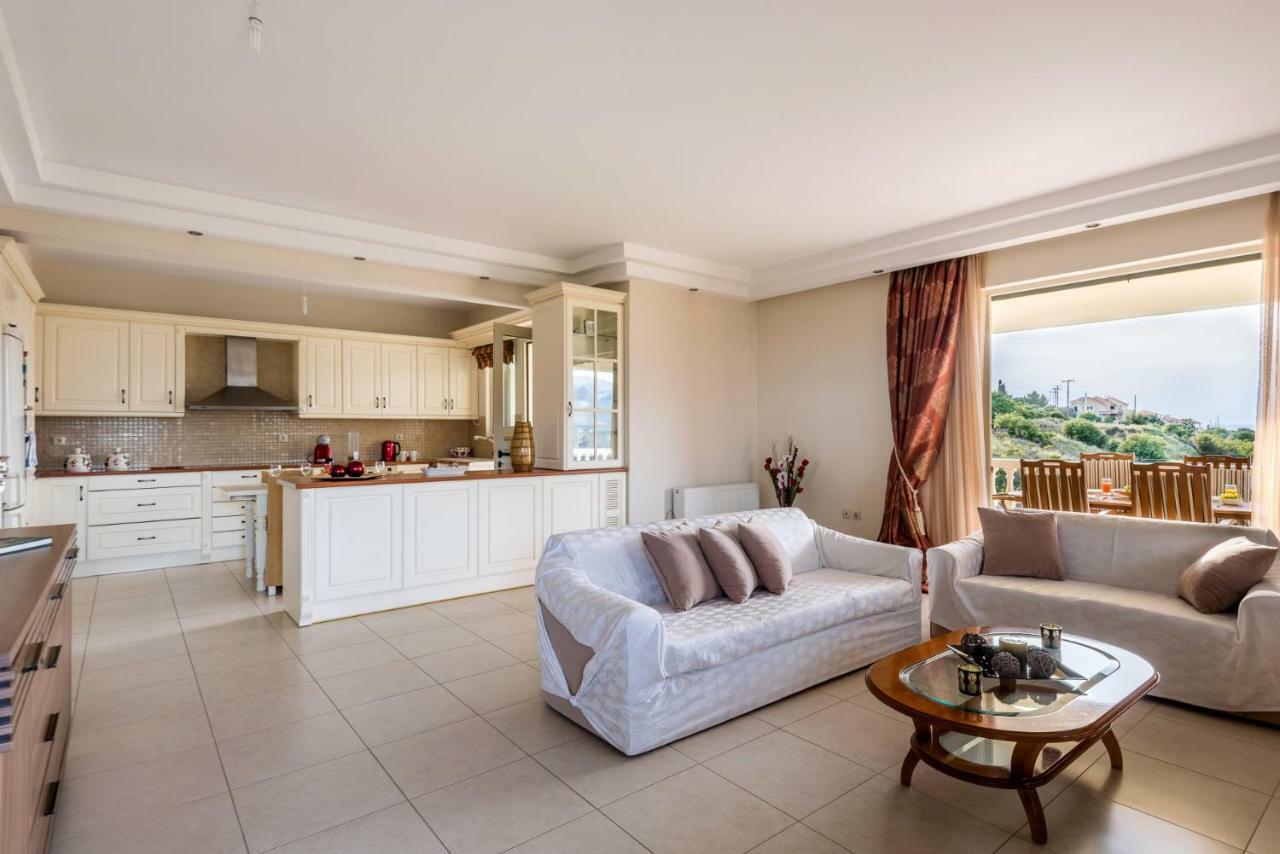 Adelinas' Apartment Argostolion Dış mekan fotoğraf