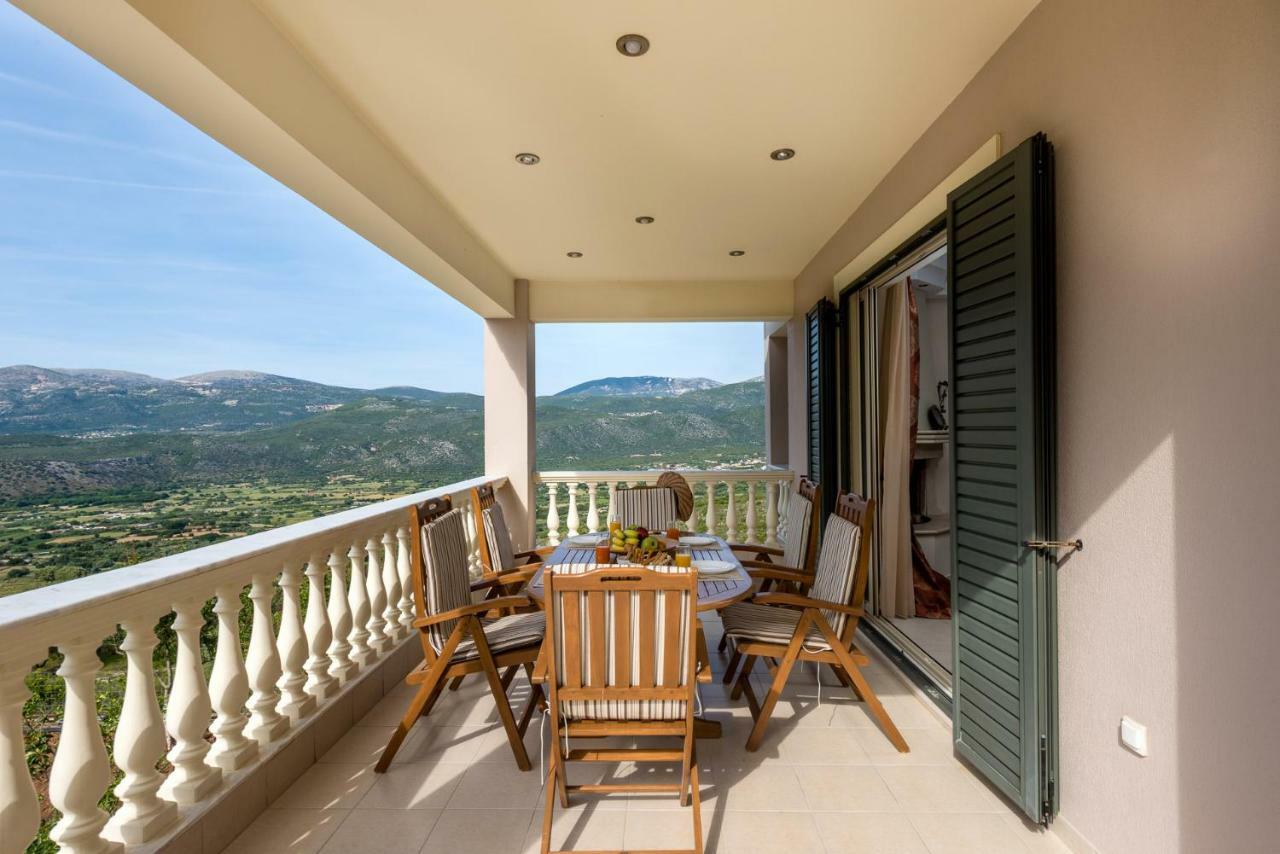Adelinas' Apartment Argostolion Dış mekan fotoğraf